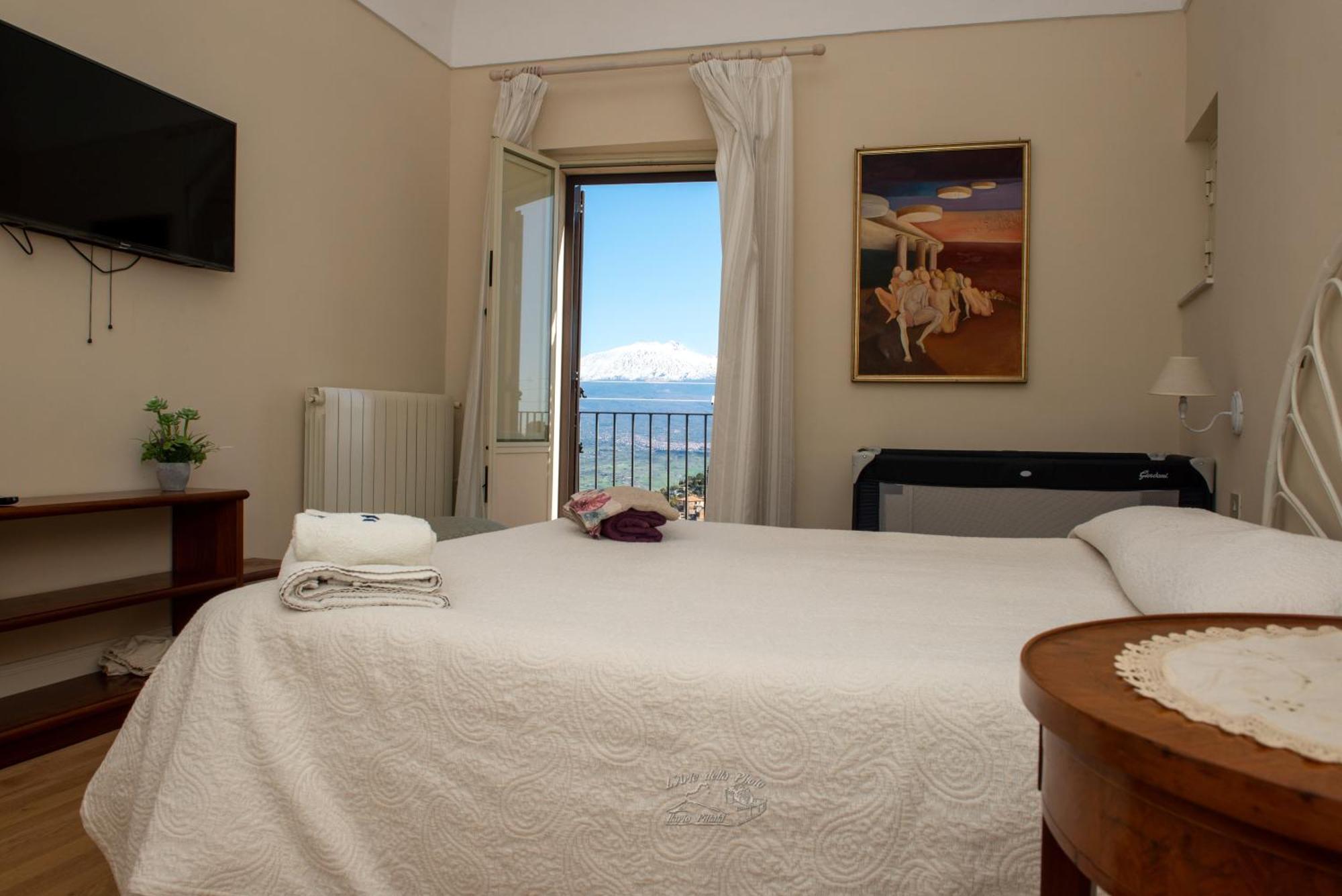 Sciacca'S House Apartment Centuripe Bagian luar foto